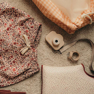 Цифровая камера Mrs. Ertha "Cam Cam Soft Squares", кремовая клетка виши